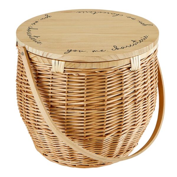 A wicker basket with a lid and handle.