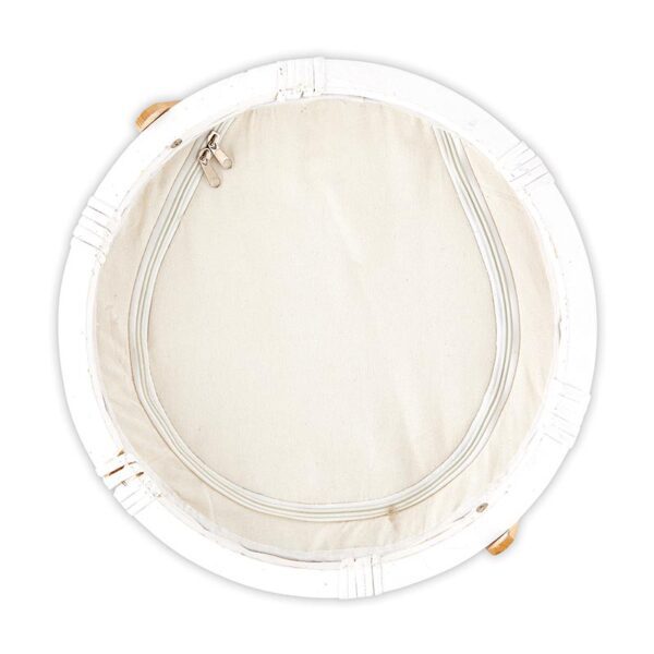 A round white plate with some brown string